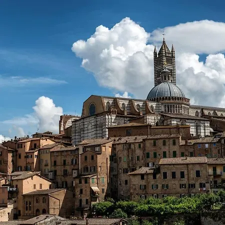 Casa Onda - Nel Cuore Della Contrada Apartamento Siena